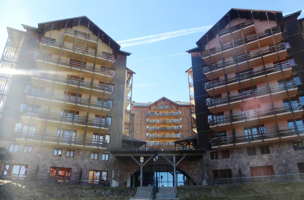 Castor & Pollux Aparthotel Risoul Exteriör bild