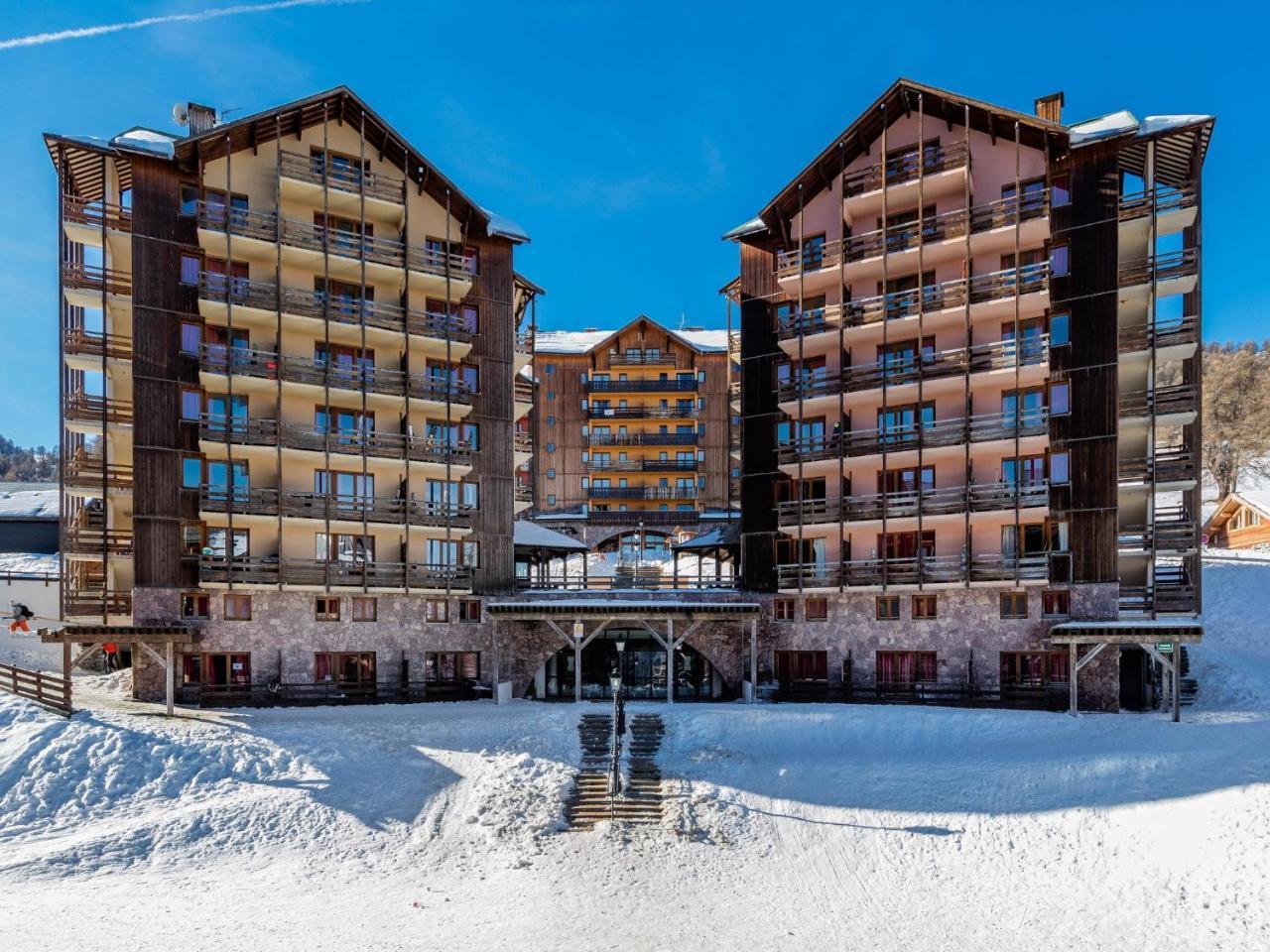 Castor & Pollux Aparthotel Risoul Exteriör bild